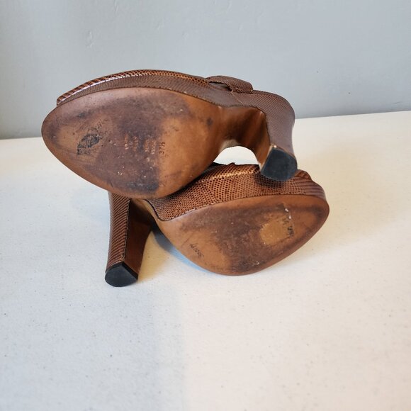 Moschino "EUC" - Picture 14 of 16